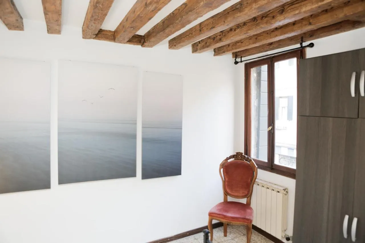 Santa Croce Guest House Venedig