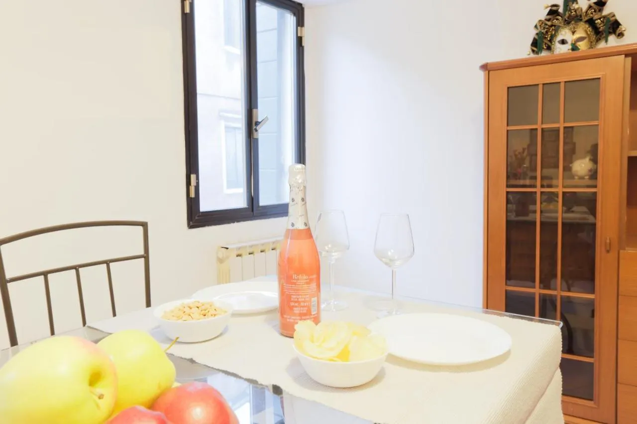 Santa Croce Guest House Venedig